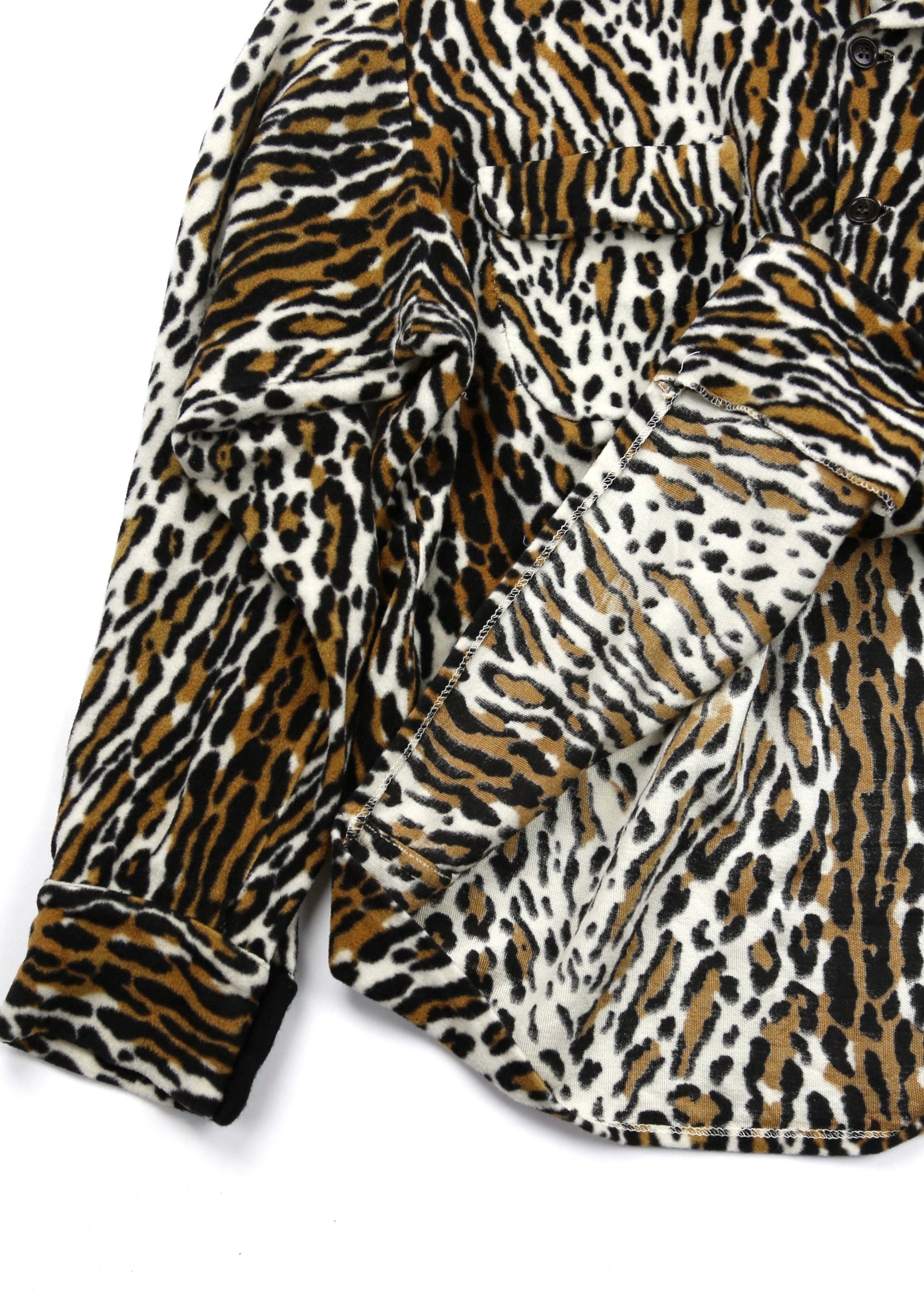 50’s Leopard Print Loop Collar Shirt