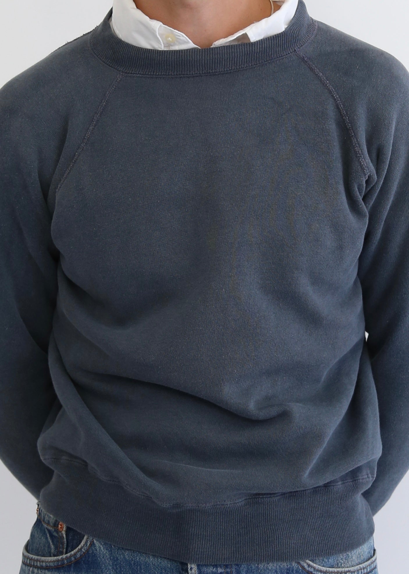 60’S SLATE GREY RAGLAN SWEATSHIRT