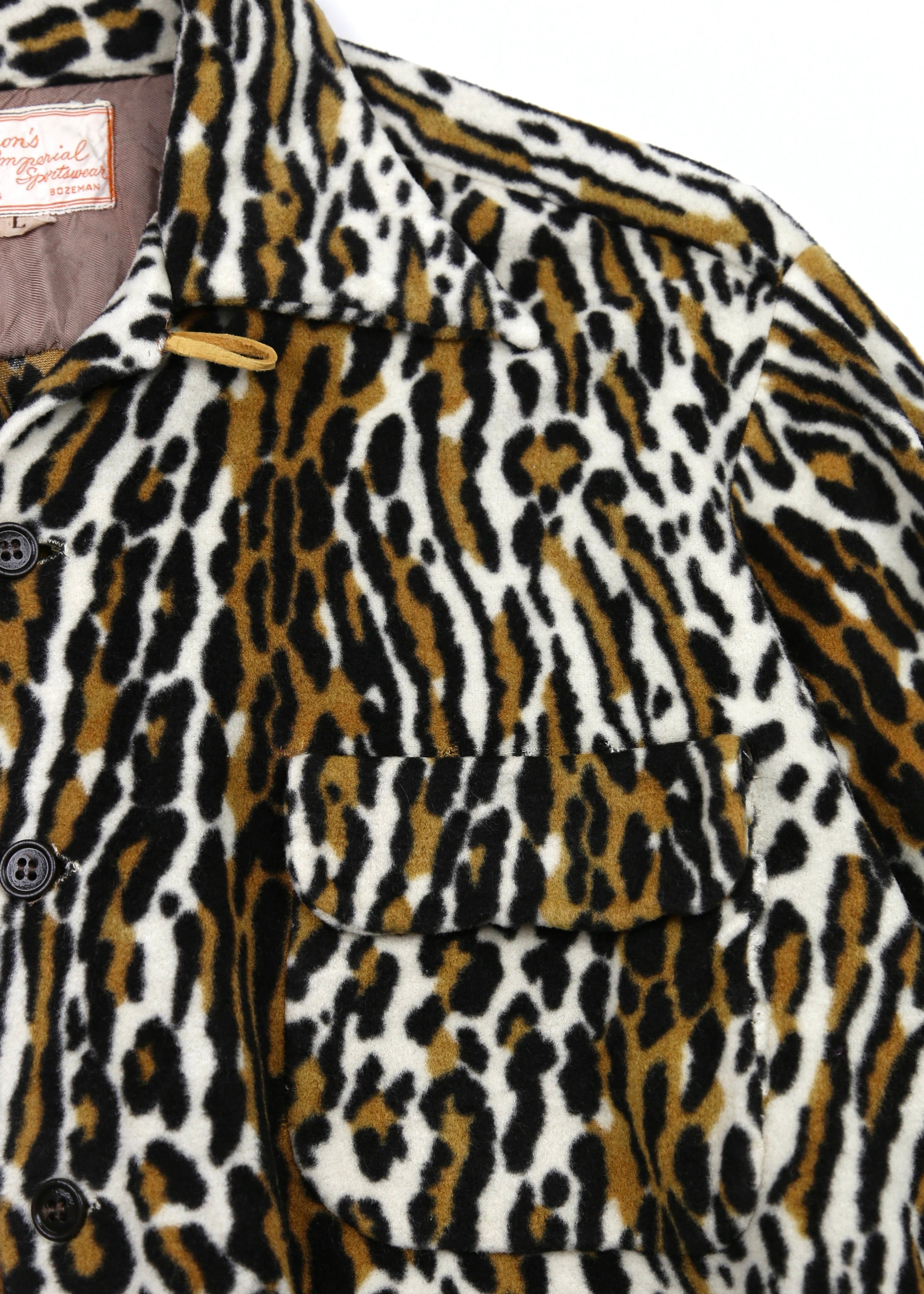 50’s Leopard Print Loop Collar Shirt