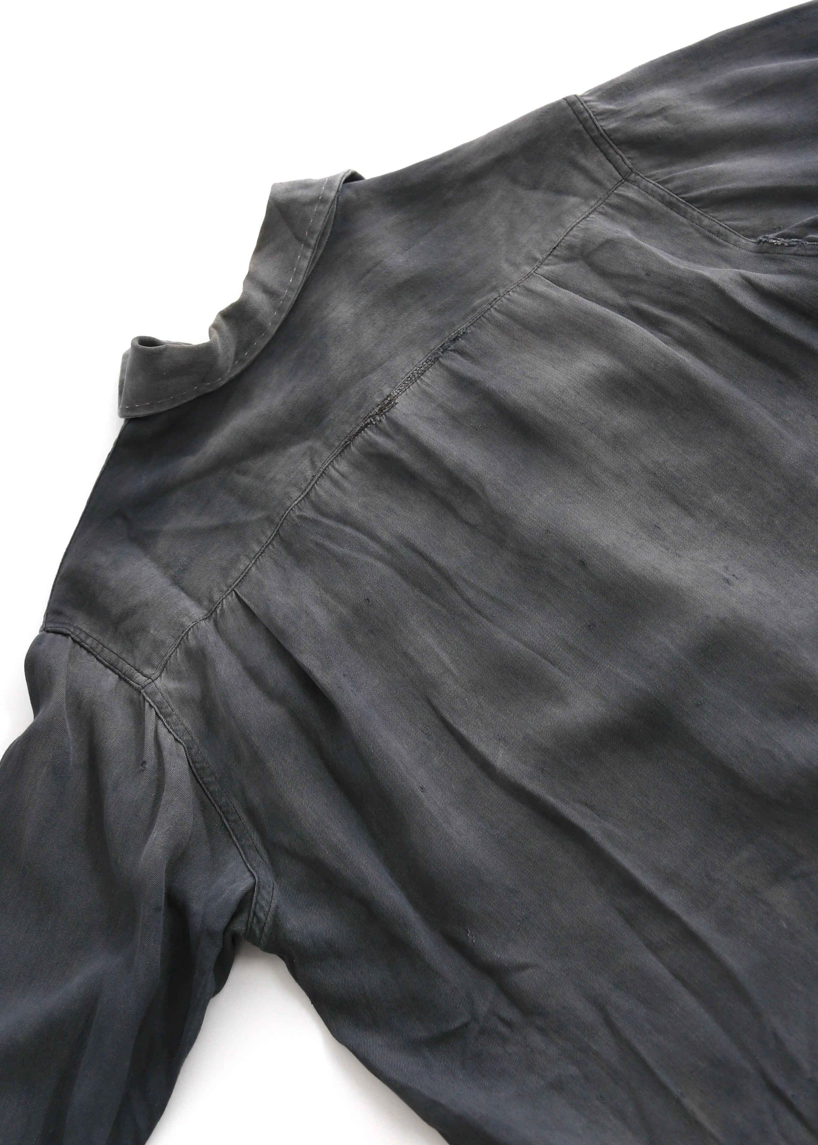 50’S FADED BLACK RAYON DISTRESSED LOOP COLLAR SHIRT
